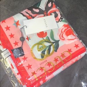 Gucci Scarf-AUTHENTIC